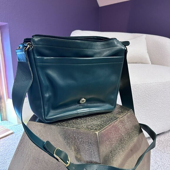 Vintage Coach Green Leather Messenger Bag - Picture 2 of 7